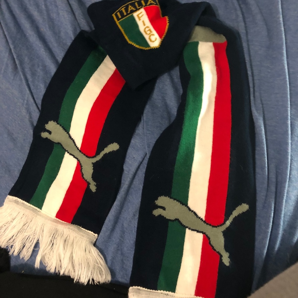 Puma (Italy) Scarf